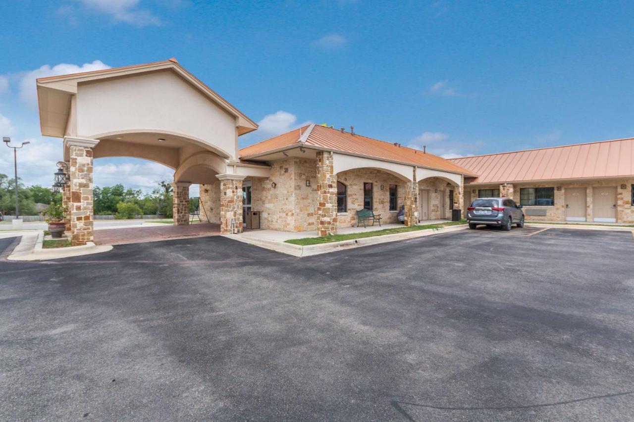 Motel 6 Floresville Buitenkant foto